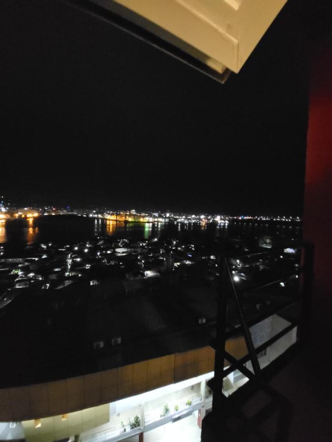 Sempre Premier Inn - Mactan Airport Hotel 麦克坦 外观 照片