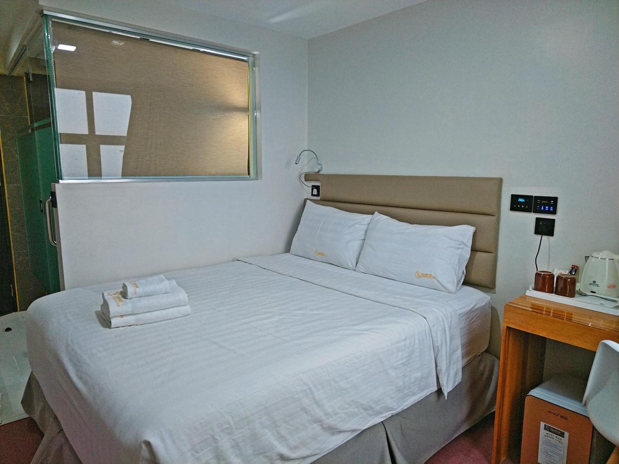 Sempre Premier Inn - Mactan Airport Hotel 麦克坦 外观 照片