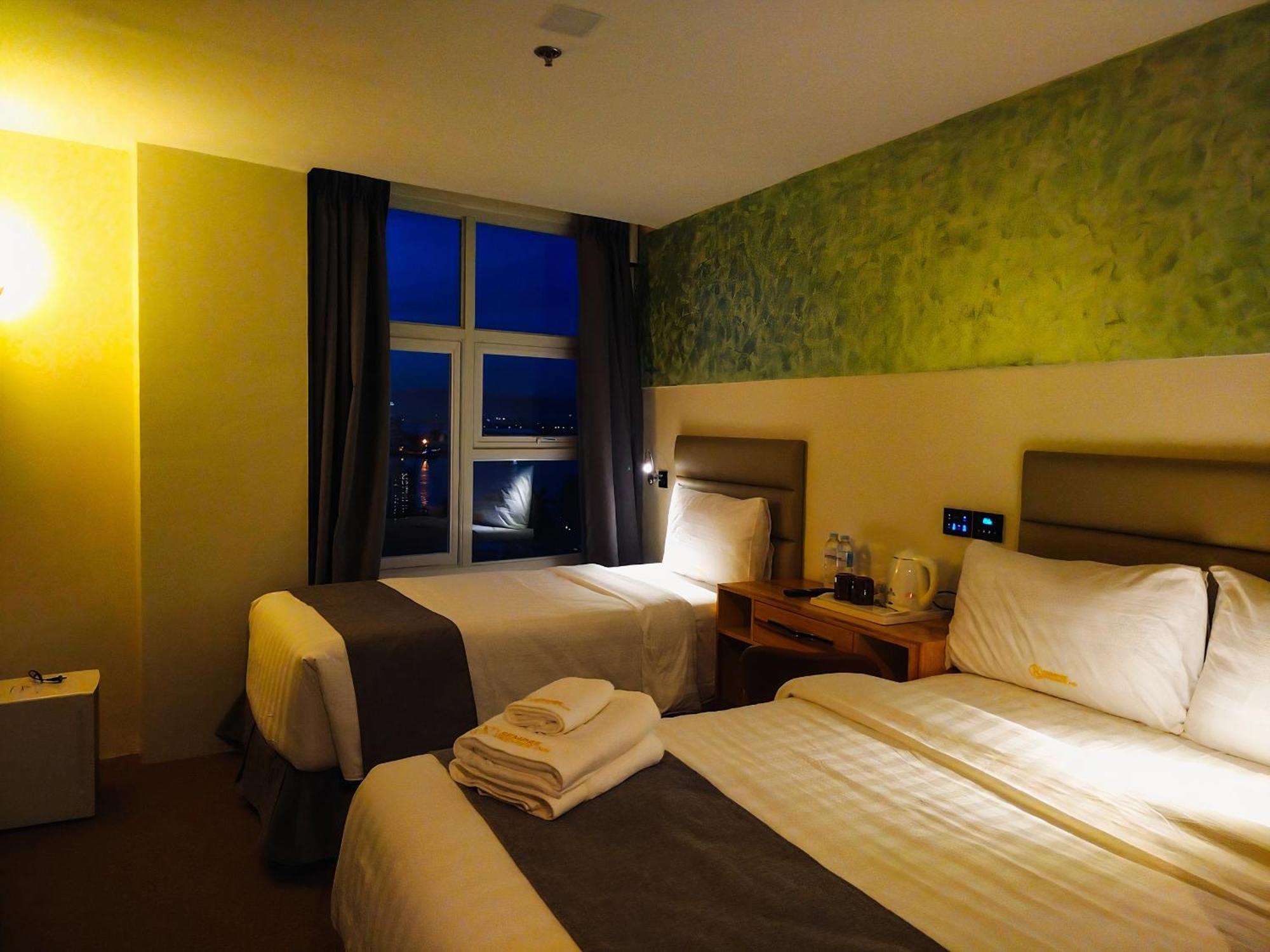 Sempre Premier Inn - Mactan Airport Hotel 麦克坦 外观 照片