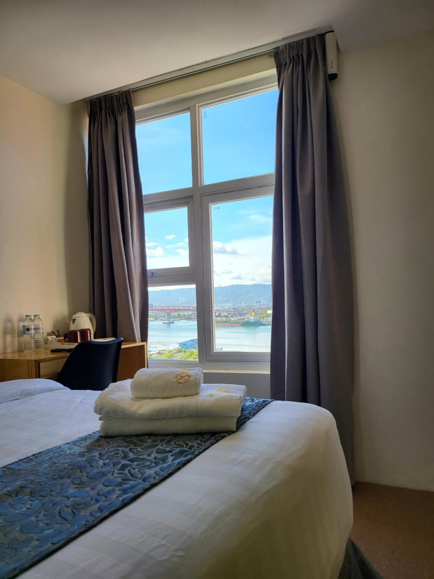 Sempre Premier Inn - Mactan Airport Hotel 麦克坦 客房 照片